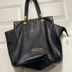 Marc Jacobs Purse Black & Gold